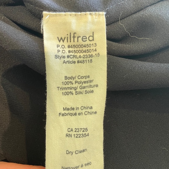 Aritzia Wilfred black flowy tank top XXS - Picture 3 of 4